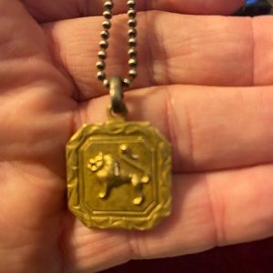 Dirty Hands Jewelry Lion Necklace